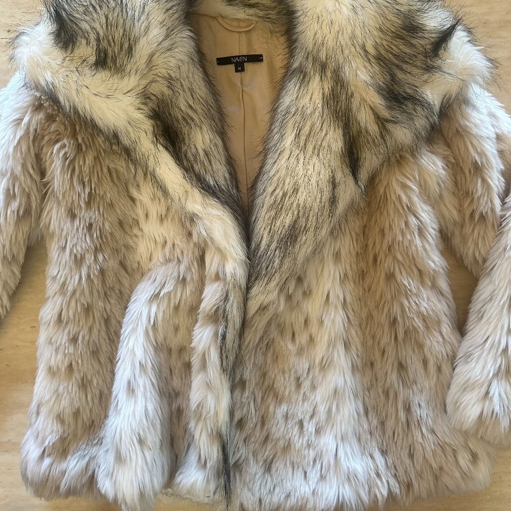 NAVEN Faux Fur Coat Sz M